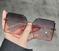 Oversized glasses Women Vintage Alloy Chain Rivet Square Eyeglasses