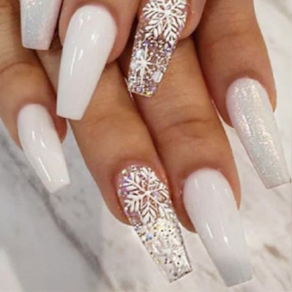 White Christmas Beautiful Press On Nails with Glitter Snowflakes Design False Nail Art Coffin Long Festival Family Party 24pcs - Divine Diva Beauty